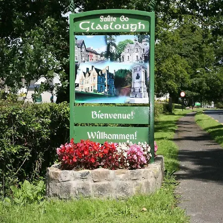 Village Glaslough